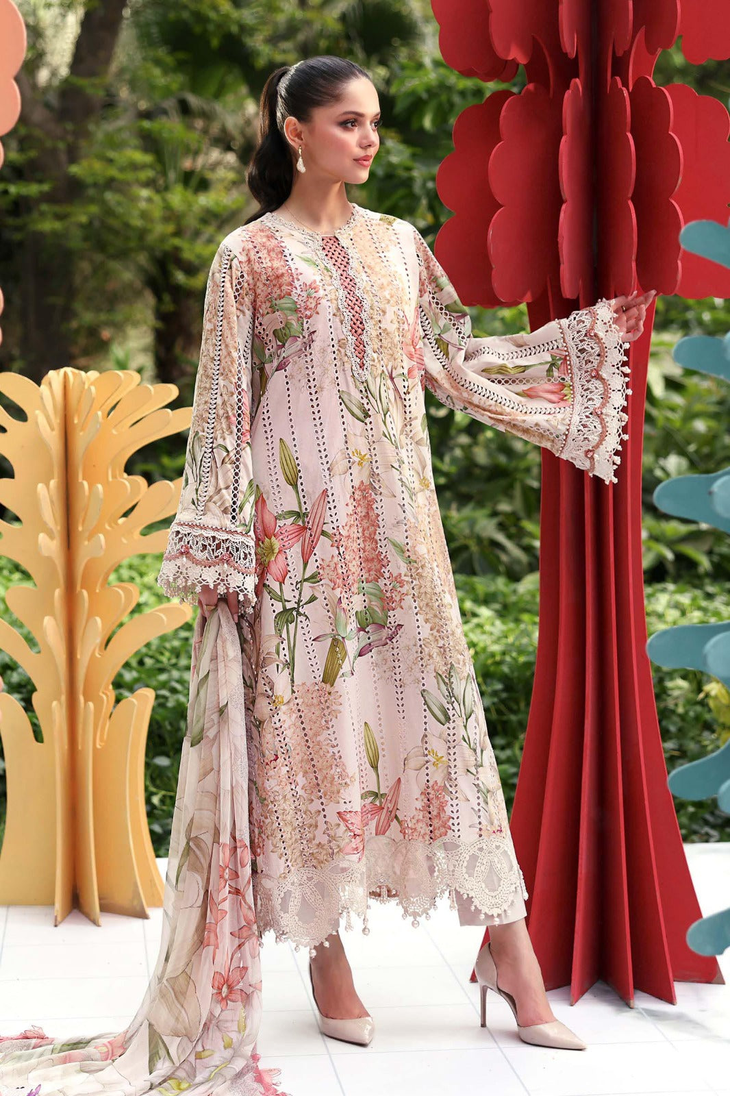 *SUMMER COLLECTION*

Variety of Colors & Designs Available
Maria.B/Iznik/ Premium Lawn Suit 3pc
