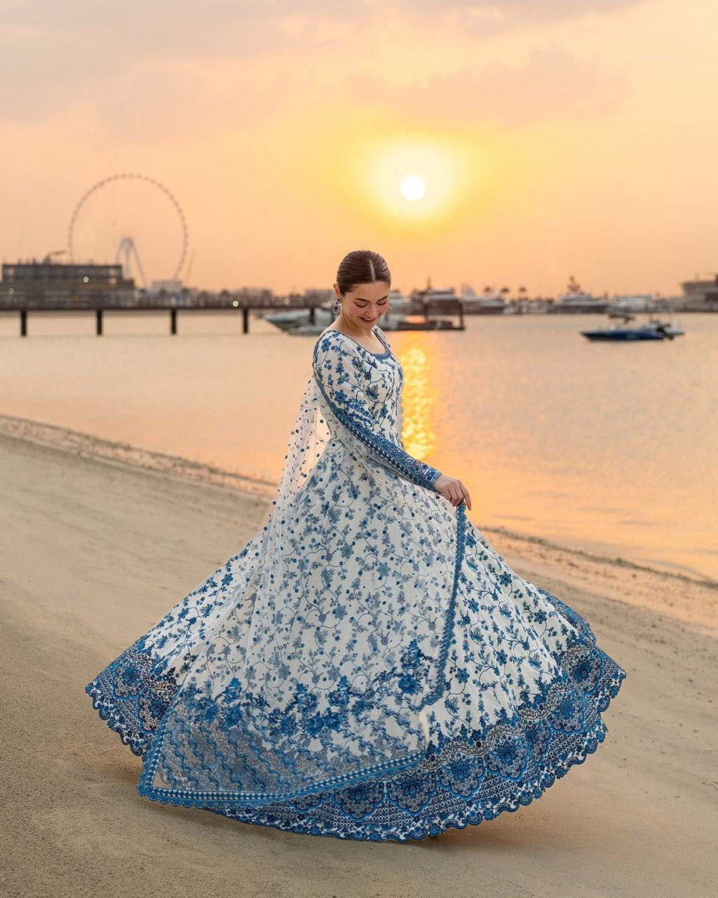 🌸 _LAWN COLLECTION_ 🌸
*Brand Name* FAIZA SAQLAIN (2026)
*Category* _LAWN 3PC_