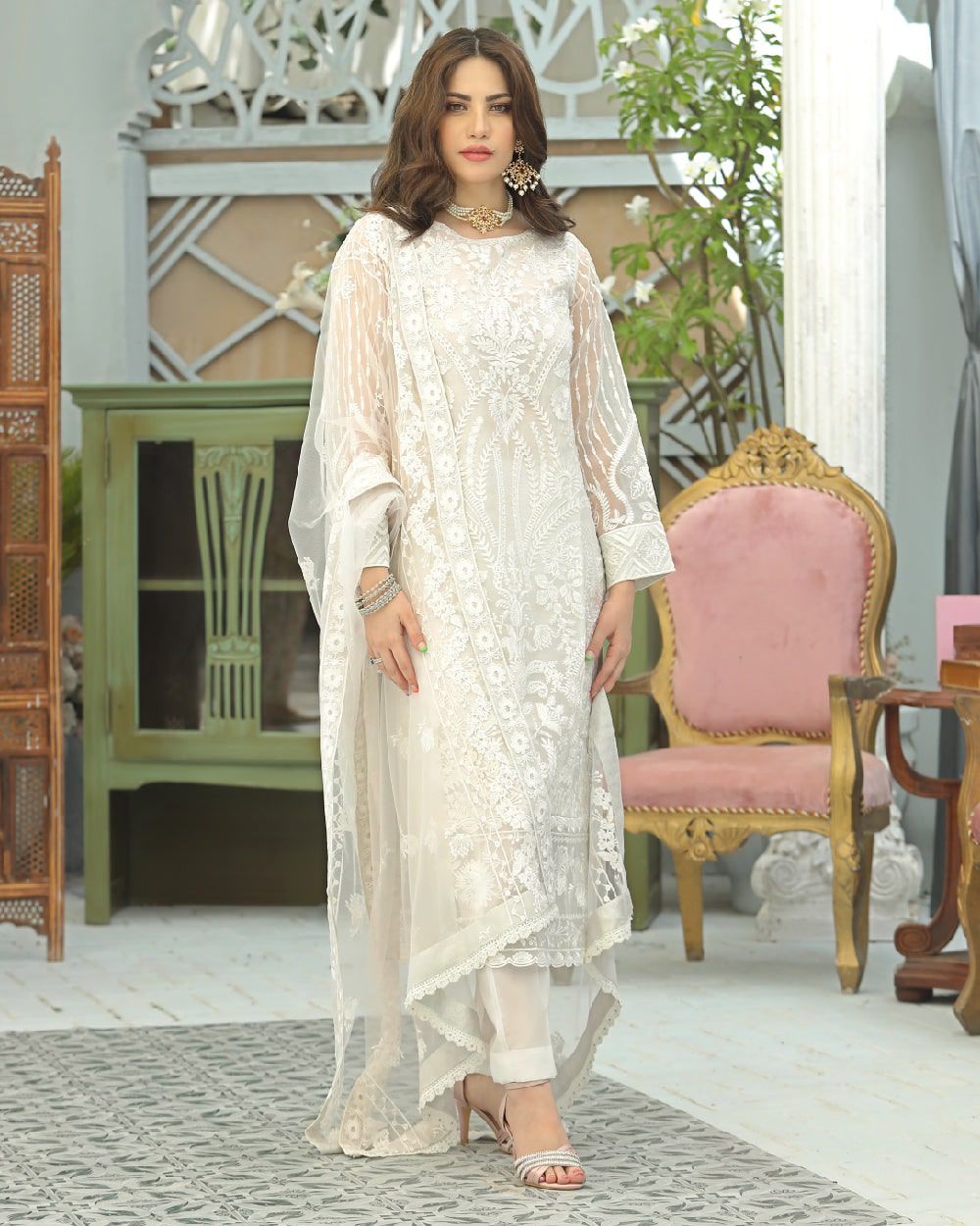 PARTY SUIT WORN BY NEELUM MUNIR
Unstitch Replica

FABRIC
Shirt: ORGANZA
Dupatta: NET
Trouser: MALA