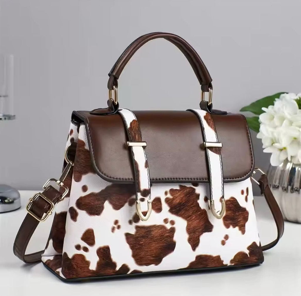 *High Quality Large Size Cross Body Bag*

*Large Size*
*Long Belt*