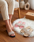 _*New Arrival*_

_*Zara Rhinestone Embellished Stone Flat Slipper*_

Size :- 36 To 41
Colour :- Black, Fawn, T-Pink
With Brand Box 📦