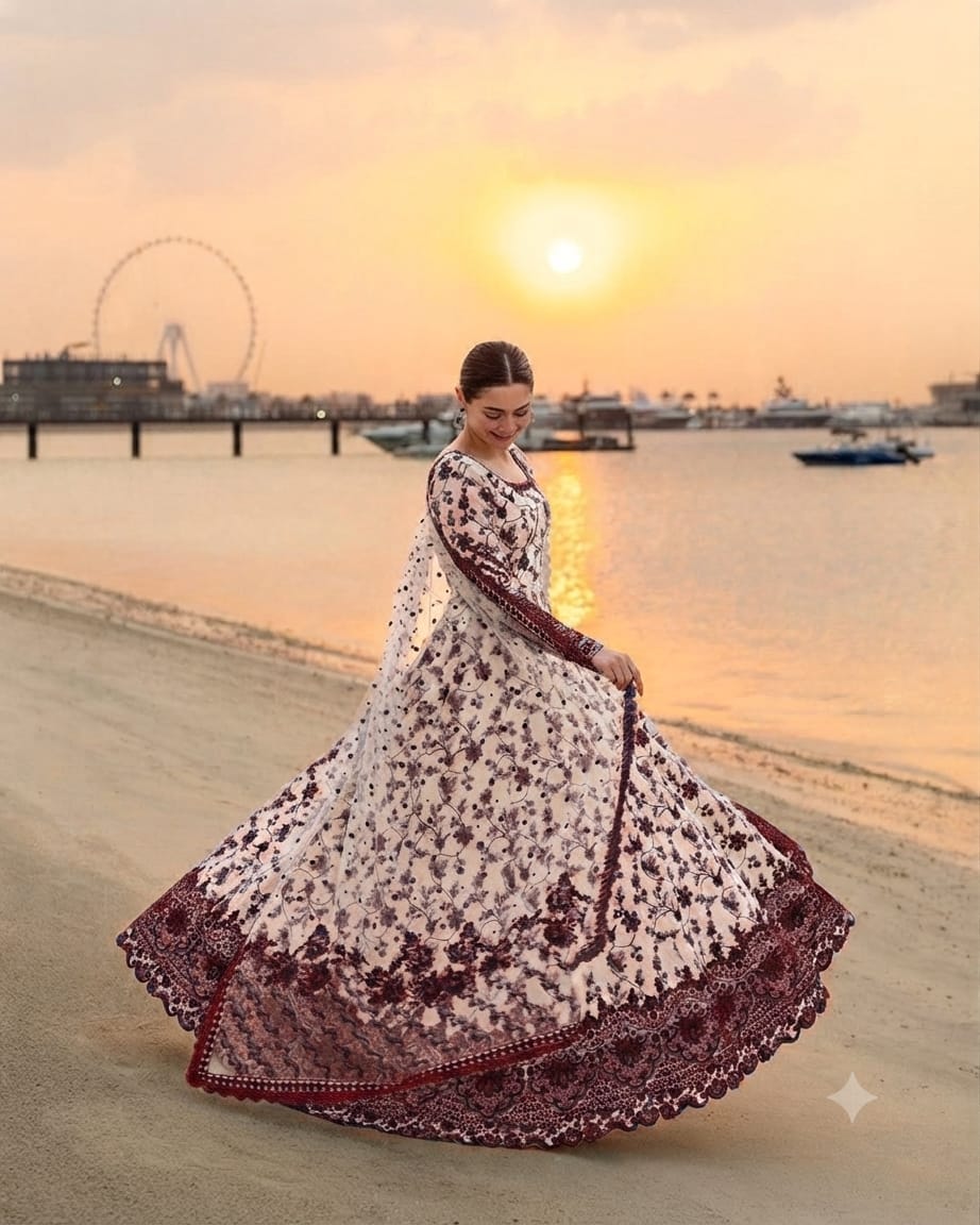 🌸 _LAWN COLLECTION_ 🌸
*Brand Name* FAIZA SAQLAIN (2026)
*Category* _LAWN 3PC_