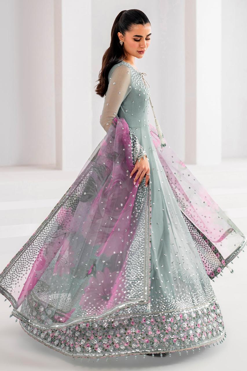 Brand Name  *JAZMIN* 
*3 colors available* 
Most demanded  maxi
Chiffion.  *MAXI*
Dupptta.  *NET*
Trouser .  *SLIK