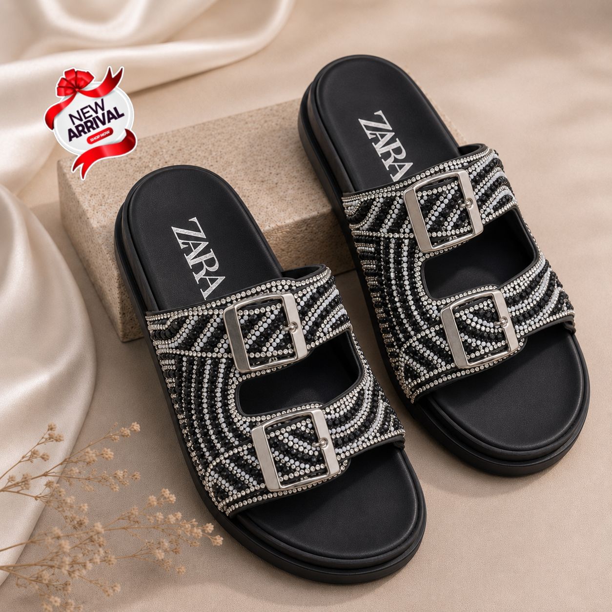 🎀 Zara Premium Quality Comfortable Slippers For Girls 🎀
✨Size : `36-37-38-39-40-41`
✨ Imported Upper
✨*Medicated PU Sole*
✨With Brand Box 📦