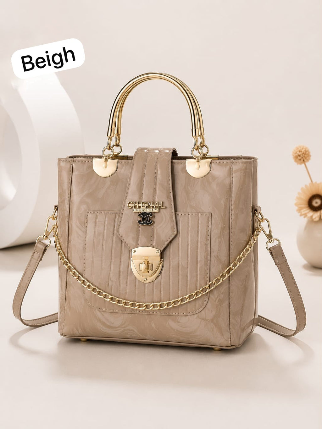 ❤️Chenal Front Lock Cross Body Bag For Girls❤️